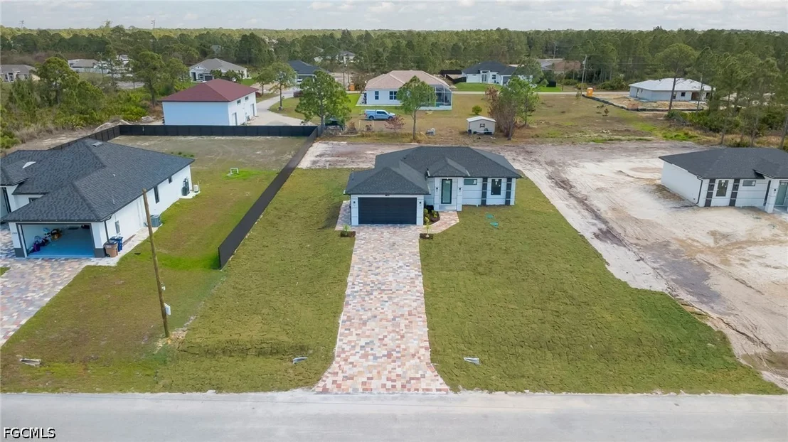 Photo of 1004 Pine Avenue