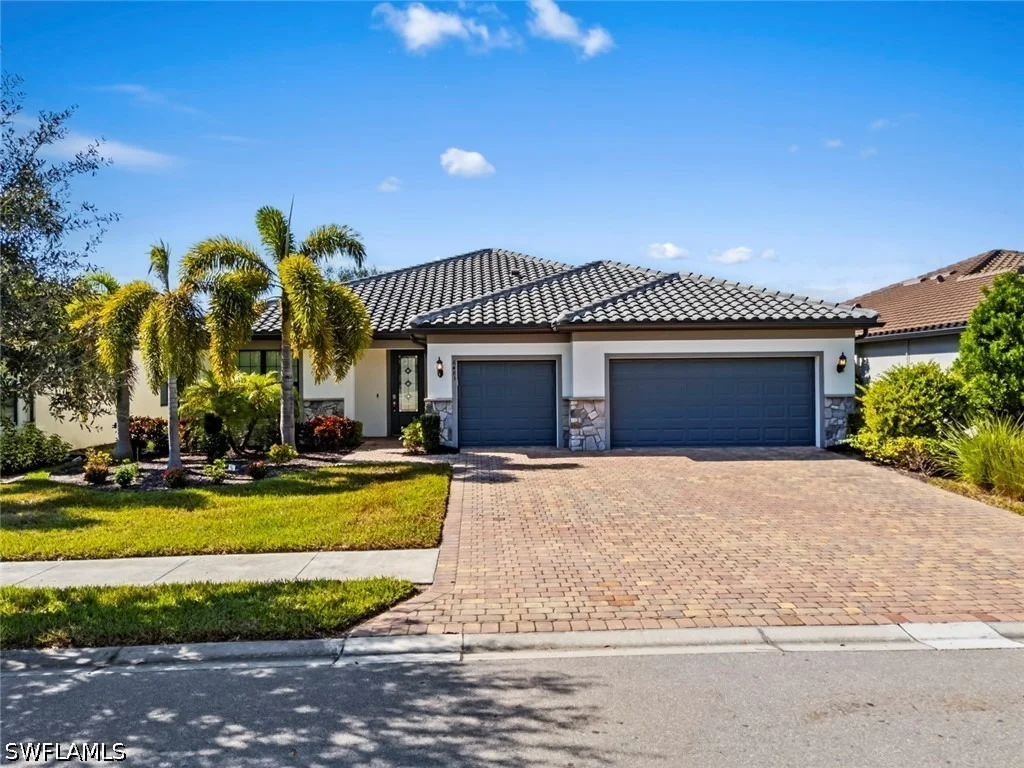 Photo of 6483 Holiman Way