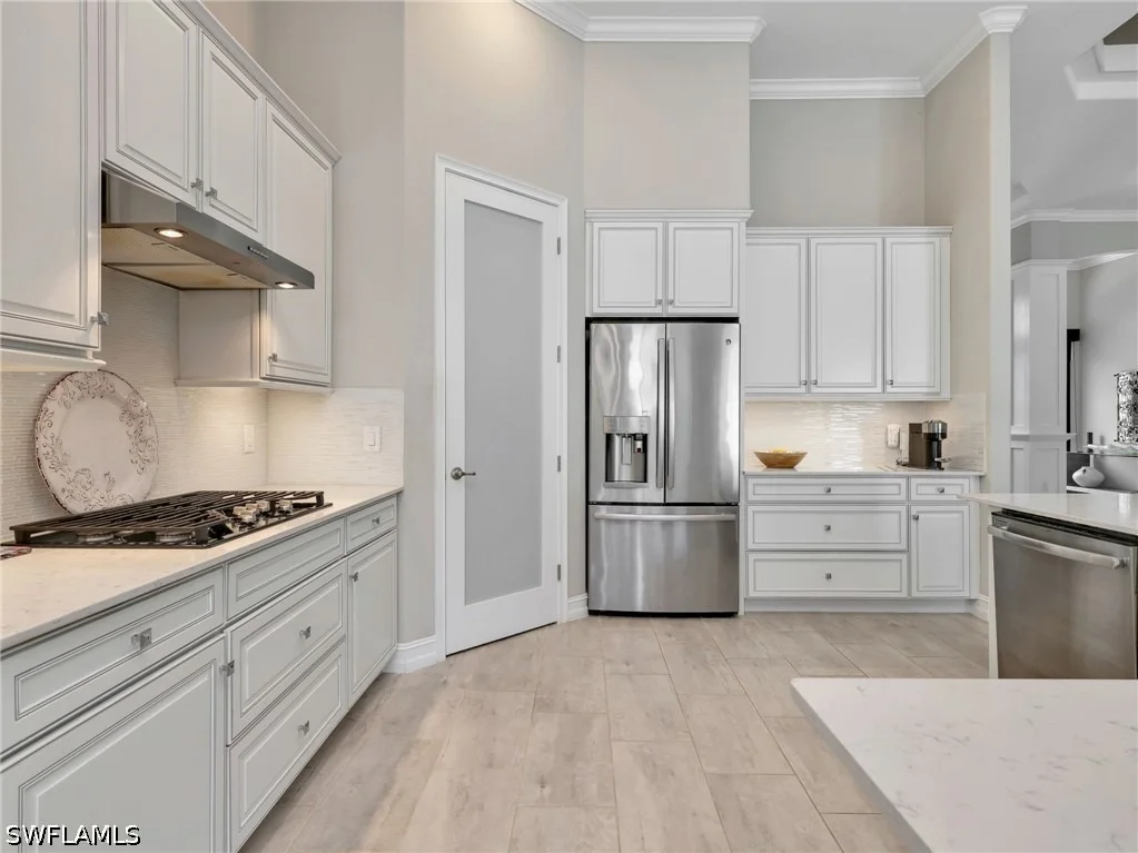 Photo of 2227 Somerset Place