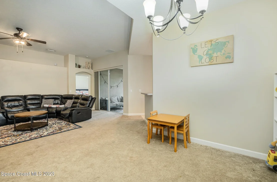 Photo of 577 Gardendale Circle SE