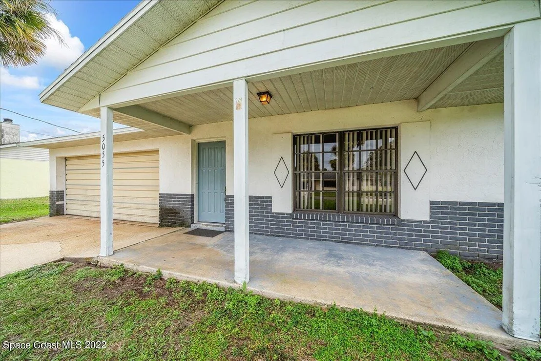 Photo of 5055 Bradbie Lane