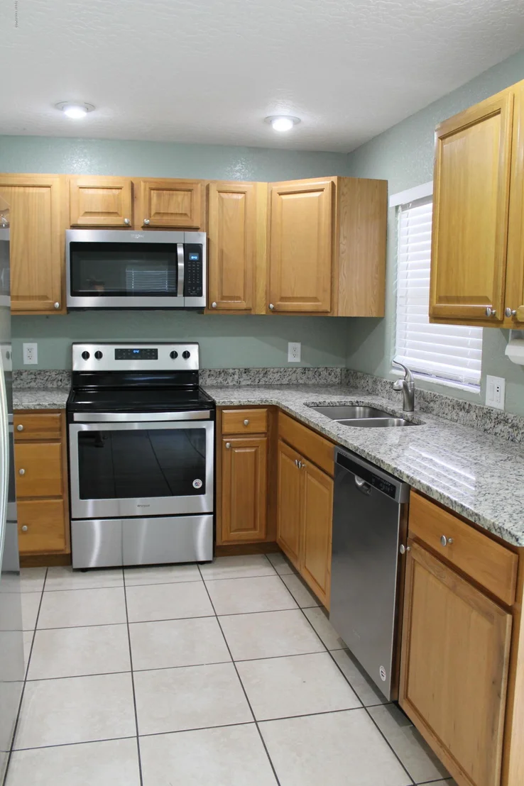 Photo of 2535 Stratford Drive