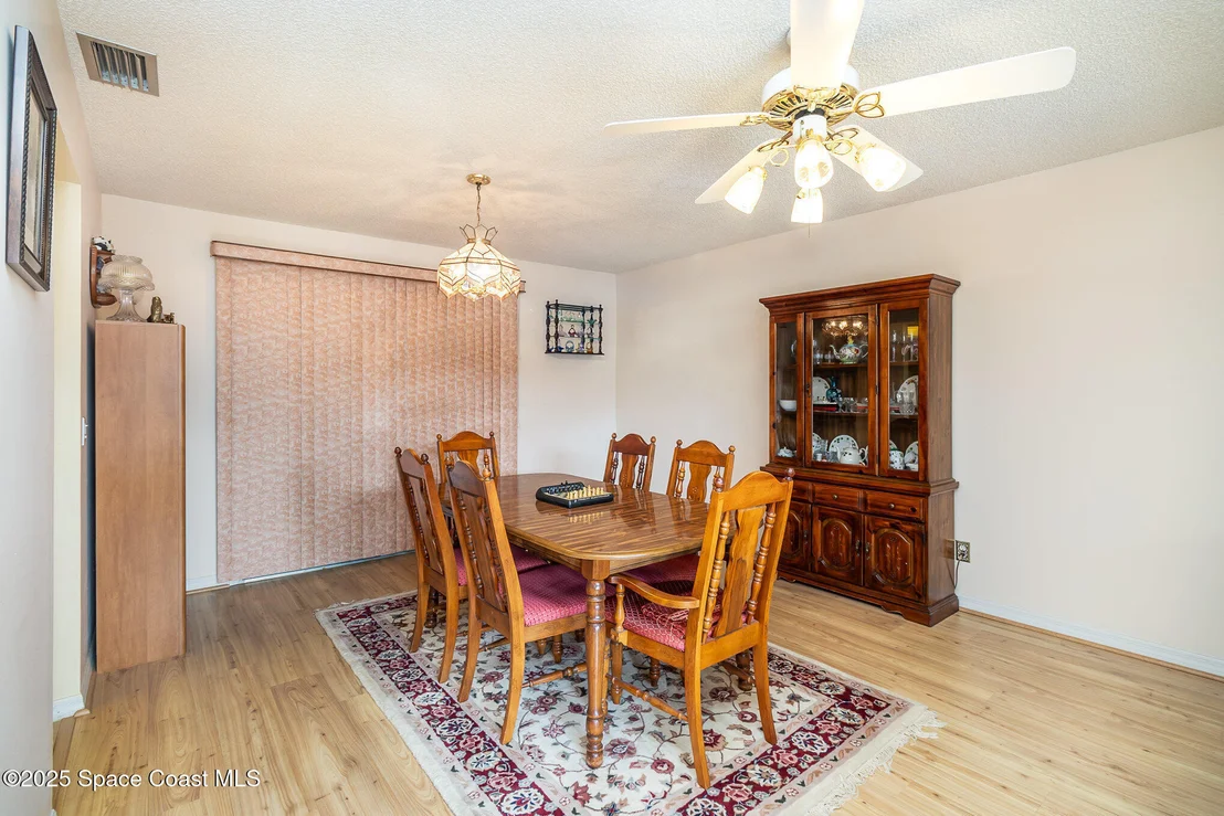 Photo of 1359 Cherry Hills Road NE