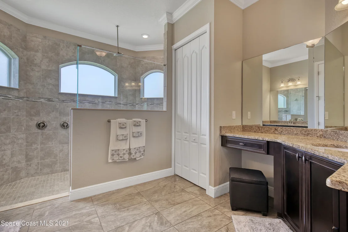 Photo of 4115 Anlow Road
