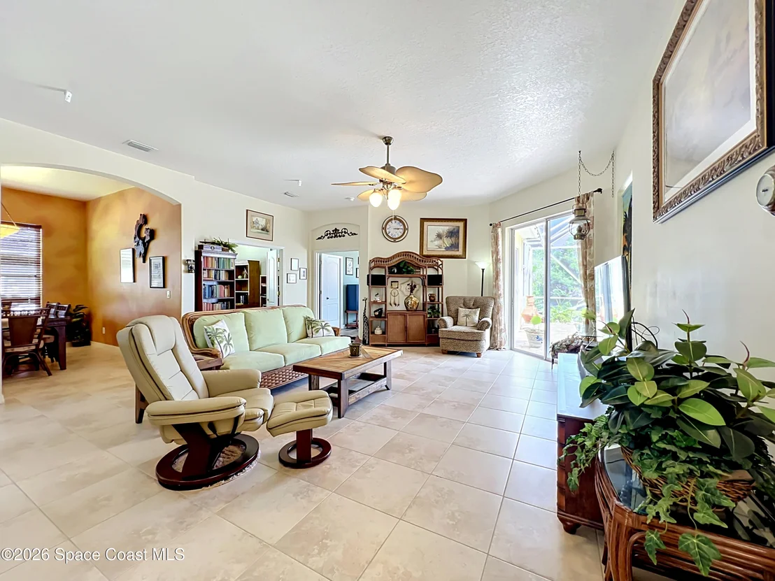 Photo of 1670 Whitman Drive