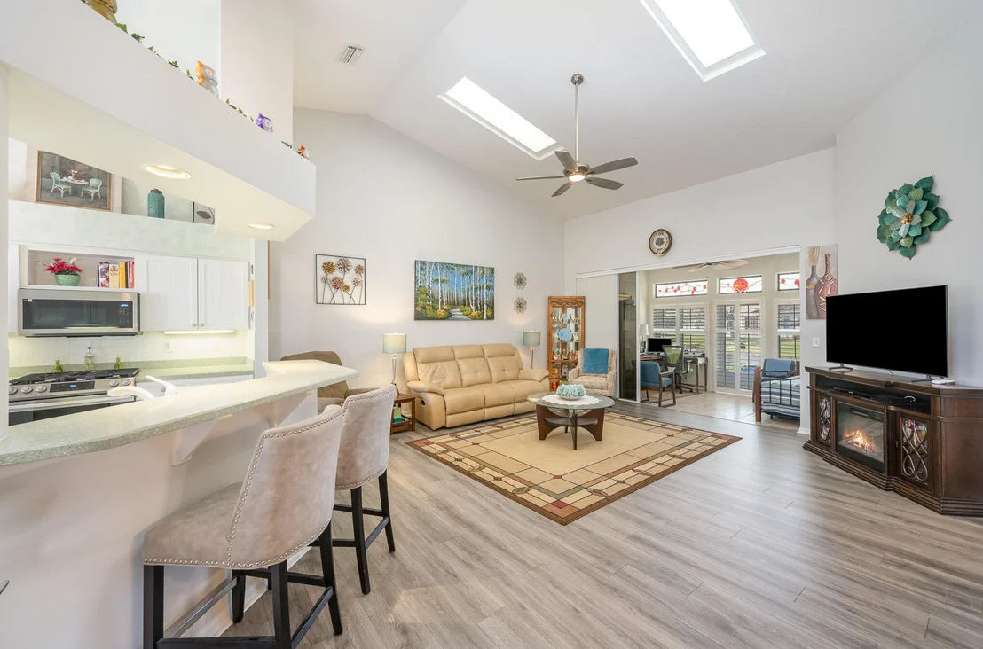 Photo of 391 Shell Cove Drive