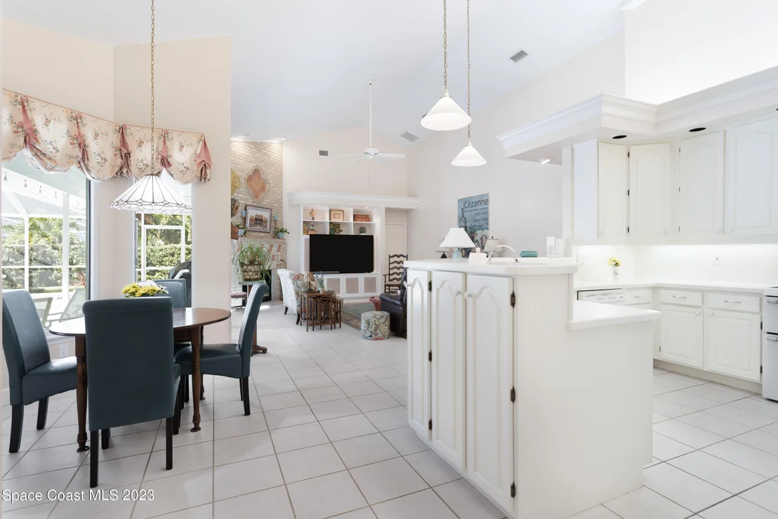 Photo of 442 Sanderling Drive