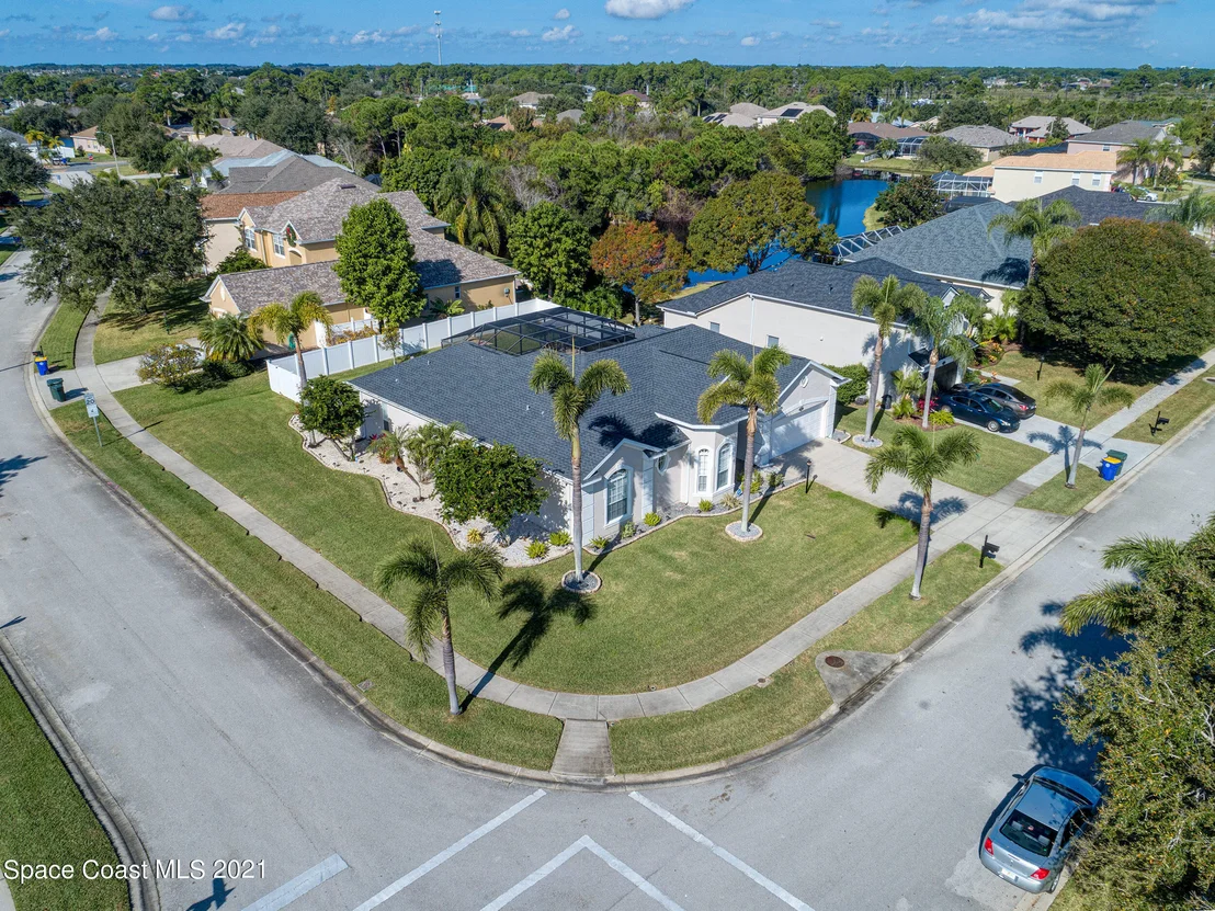Photo of 241 Pebble Hill Way