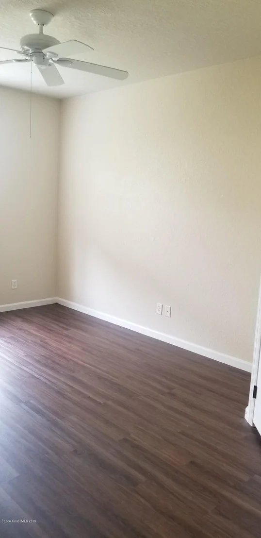 Photo of Unit 310 at 3848 Lexmark Lane