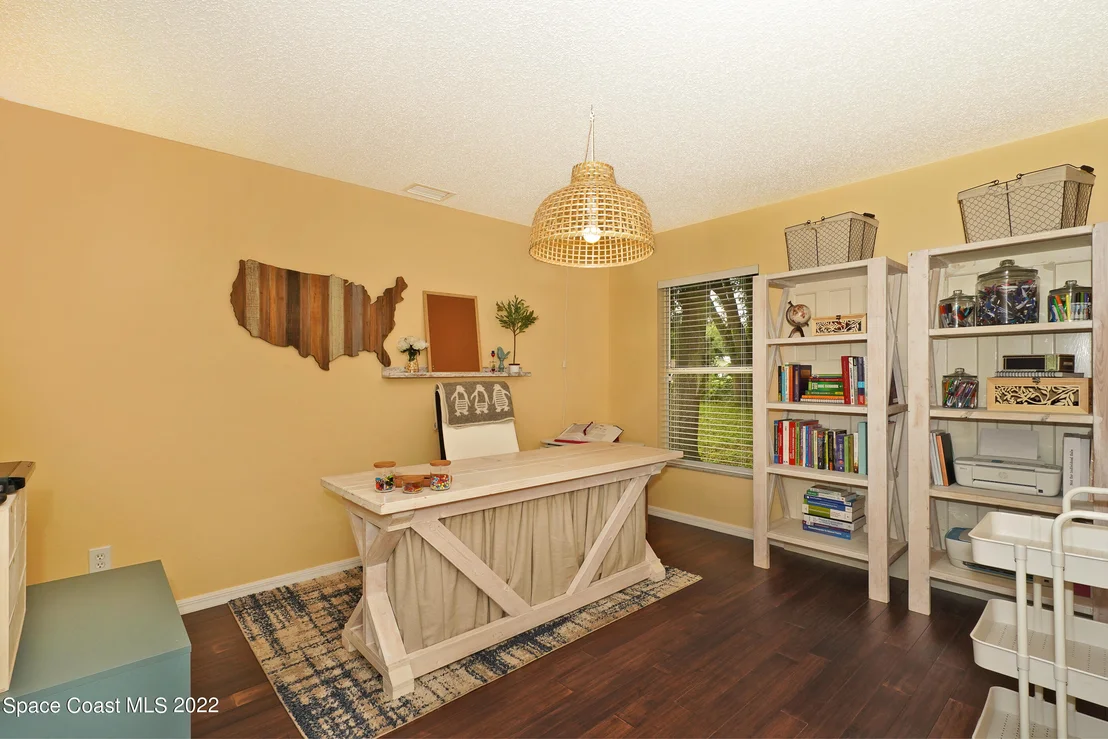 Photo of 6035 Adele Street