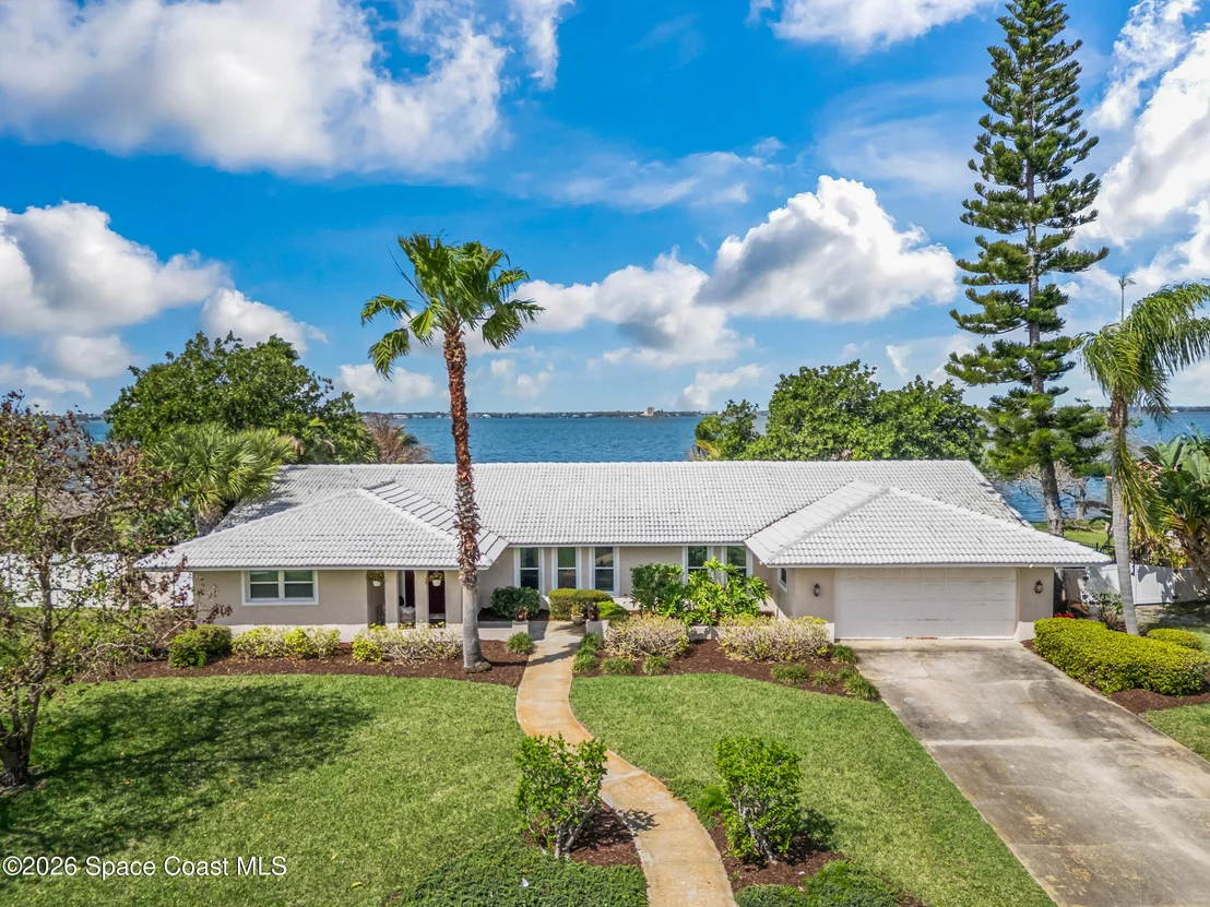 Photo of 2405 Brookside Drive