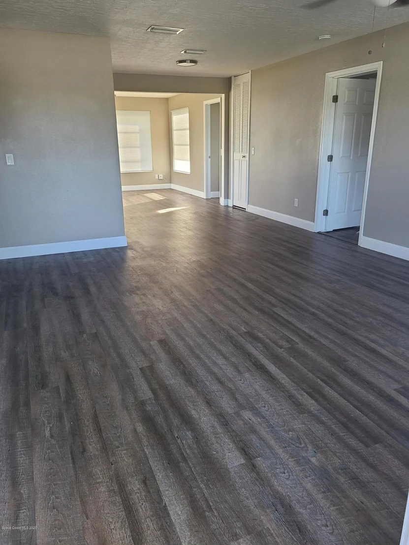 Photo of 1705 Sarno (Access) Road