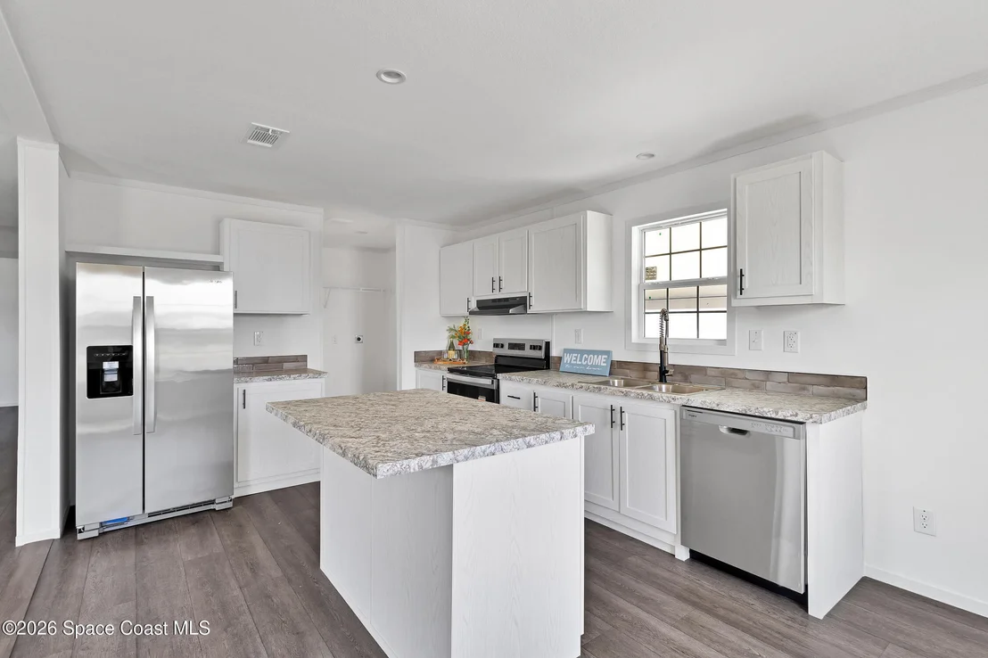 Photo of 6180 98th Lane