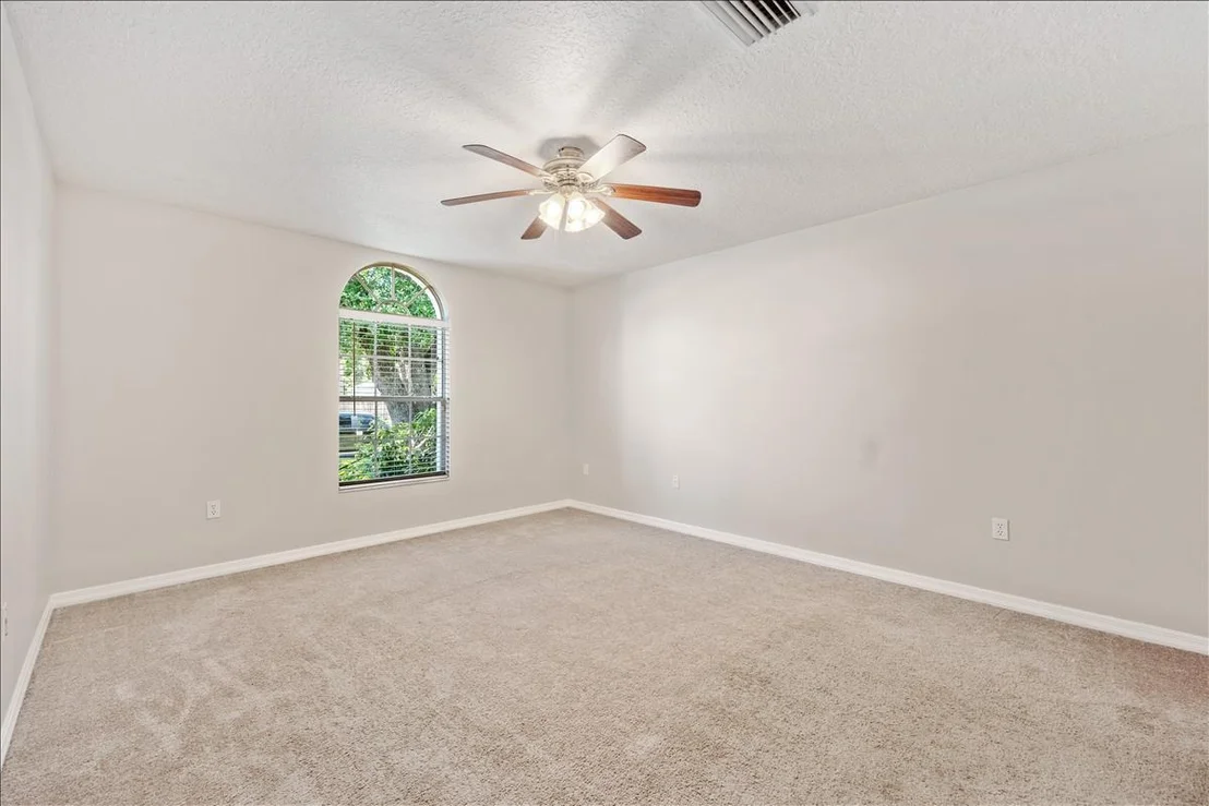 Photo of 5835 Keystone Avenue