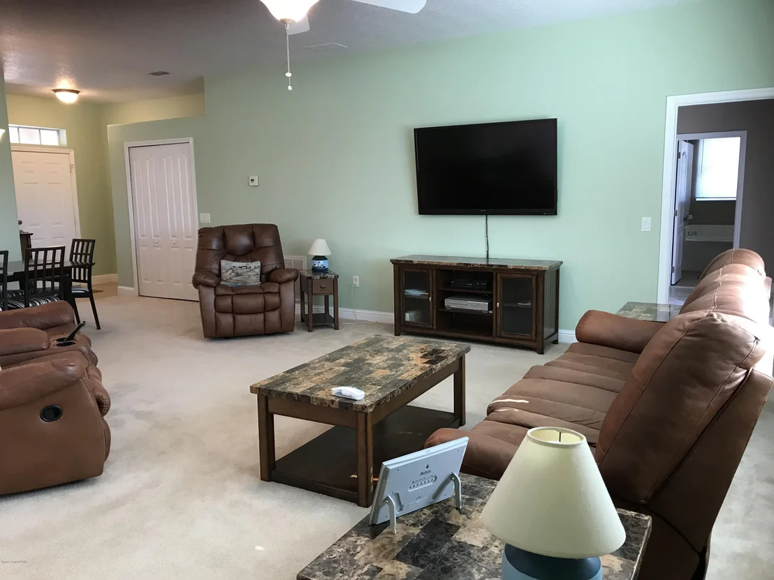 Photo of 1511 Bridgeport Circle