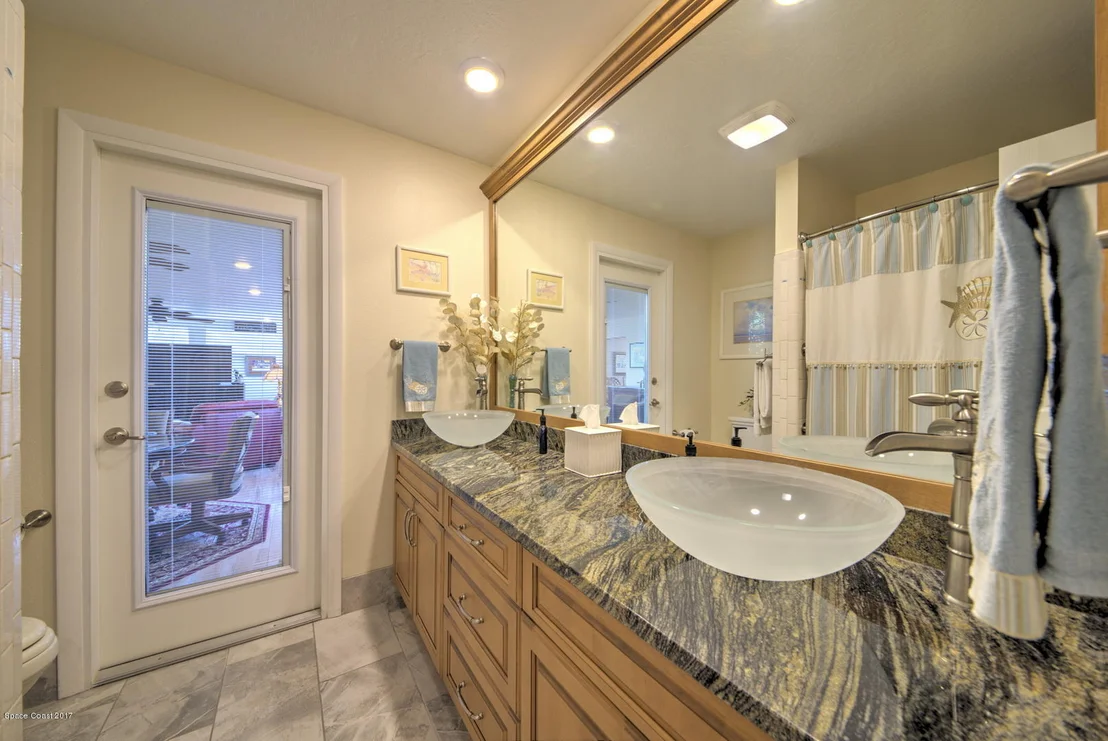 Photo of 346 Brightwaters Drive