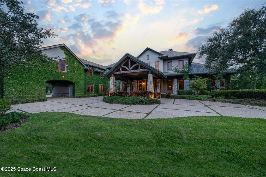 Photo of 586 Wethersfield Place