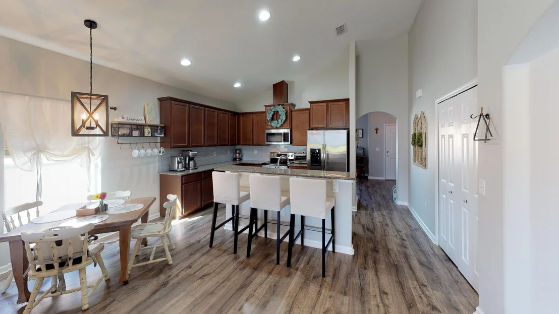 Photo of 1565 Litchfield Drive