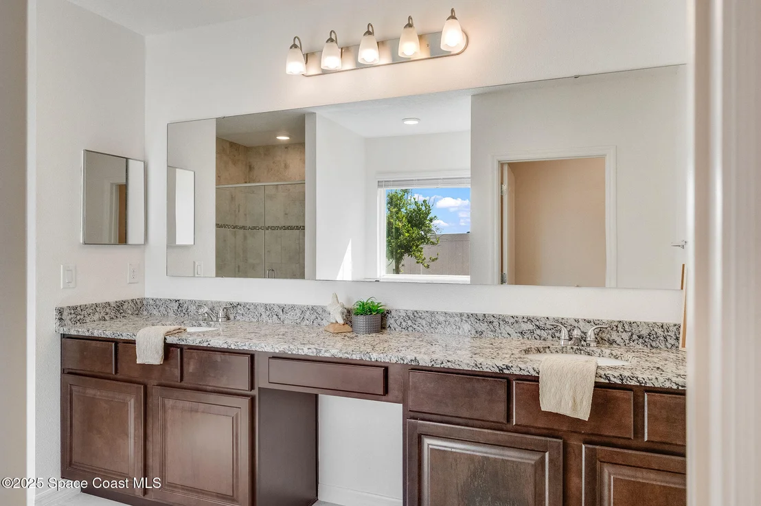 Photo of 920 Bear Lake Drive