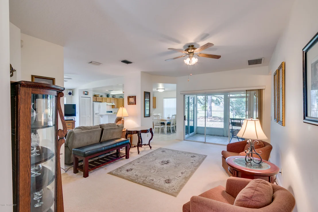 Photo of 1415 California Drive