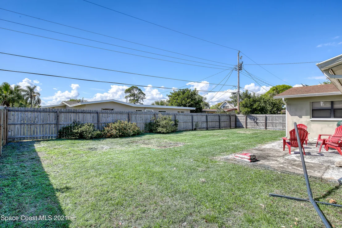 Photo of 1713 Golfview Drive
