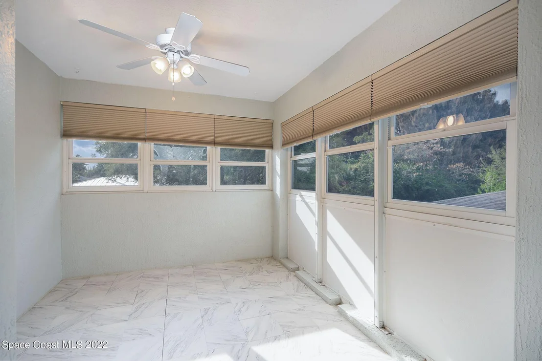 Photo of 1137 Scyphers Street NE