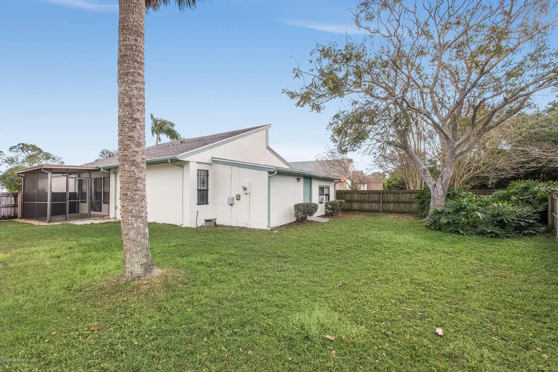 Photo of 142 Woodside Drive