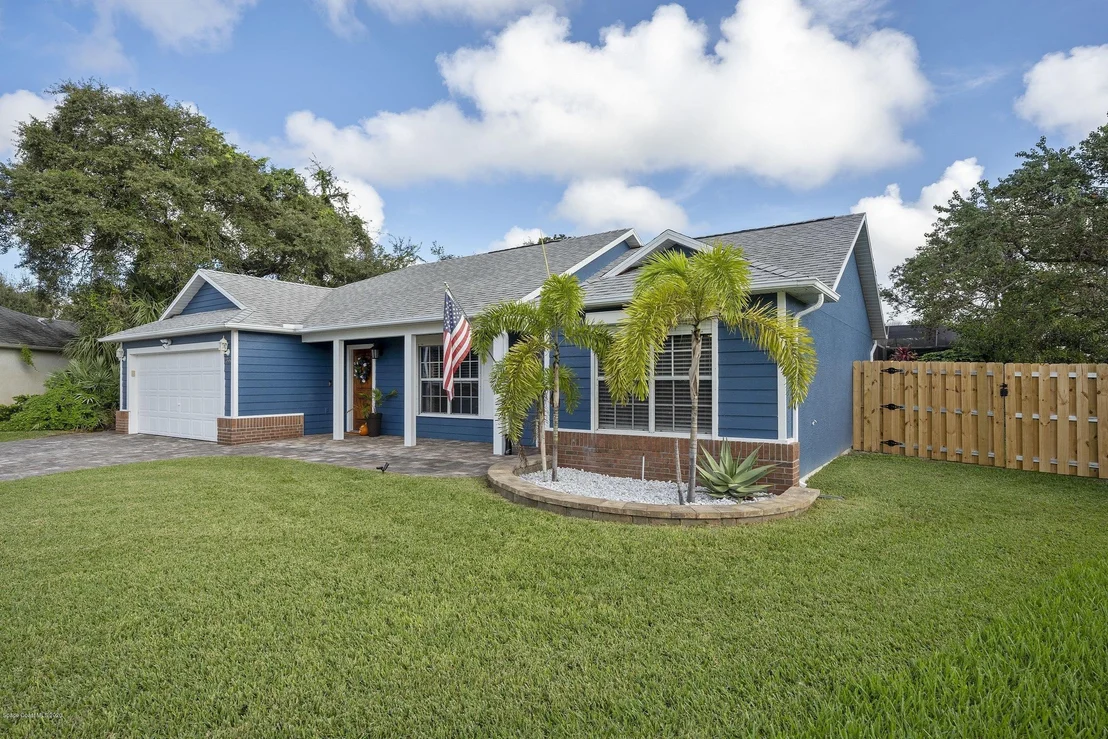 Photo of 2360 Oak Creek Circle