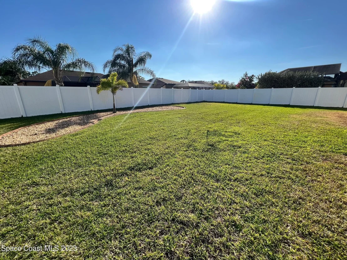 Photo of 1399 Outrigger Circle