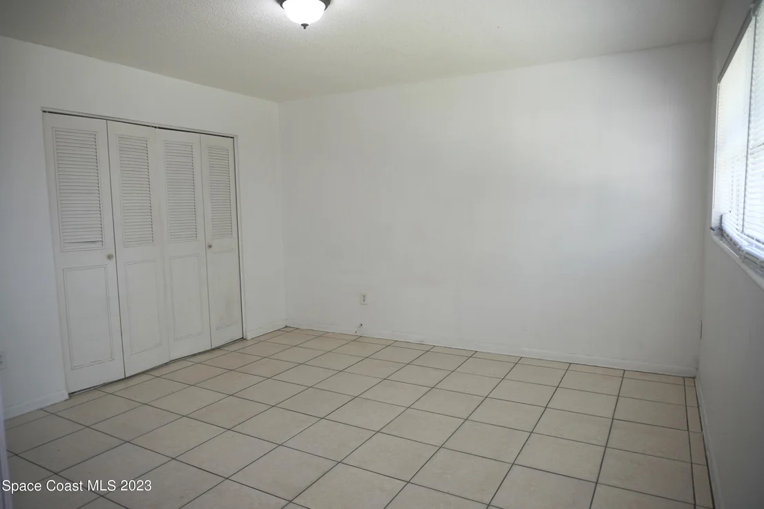 Photo of 748 Angle Street NE