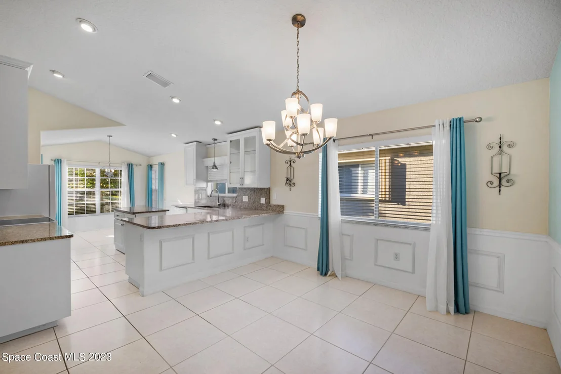 Photo of 851 Indian Oaks Drive