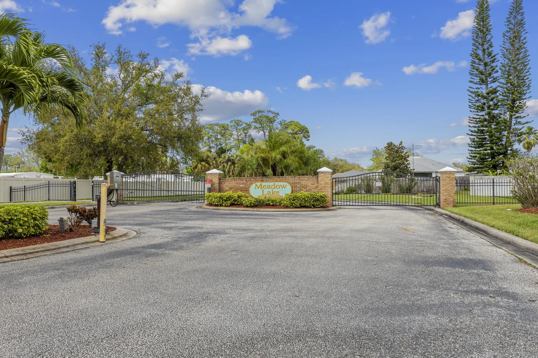 Photo of 1660 Vista Lake Circle