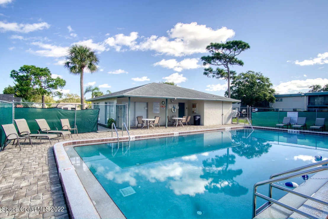 Photo of Unit 113 at 3001 Thrush Drive