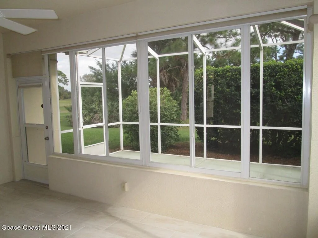 Photo of 1965 Golf Vista Boulevard