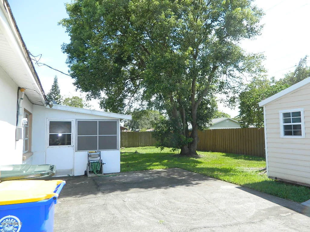 Photo of 1367 Estridge Drive