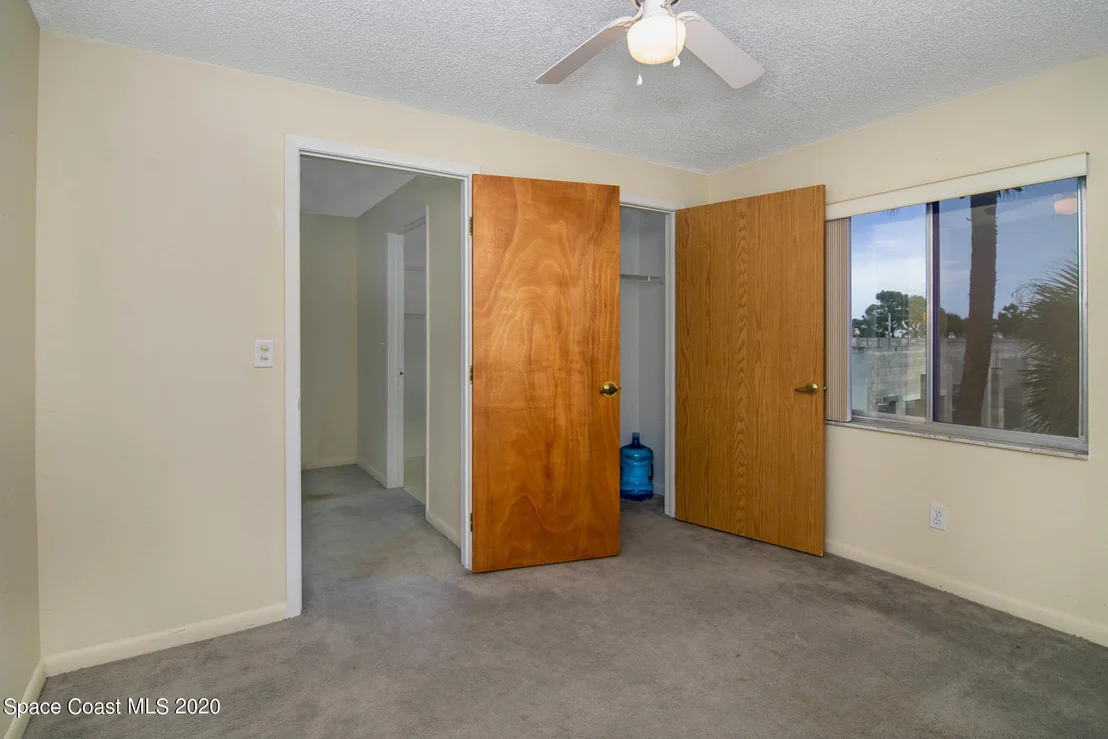 Photo of Unit 40 at 1882 Murrell Road