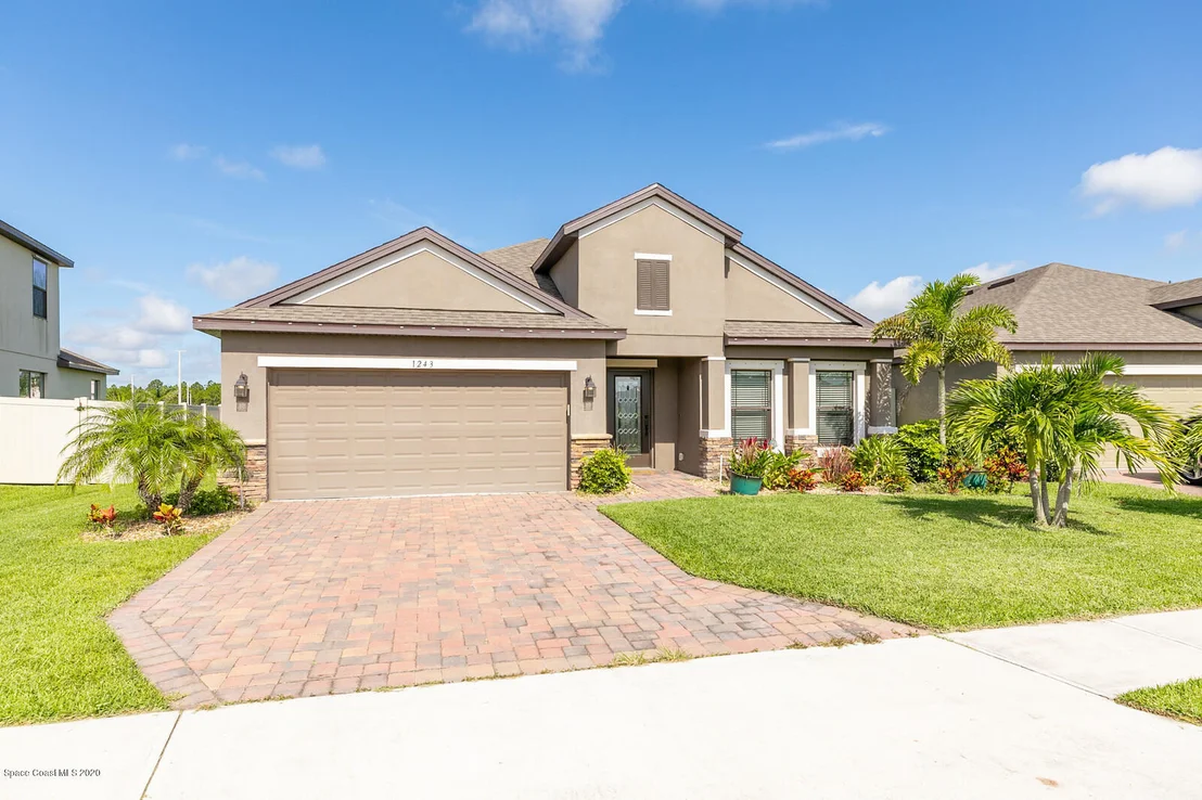 Photo of 1243 Musgrass Circle