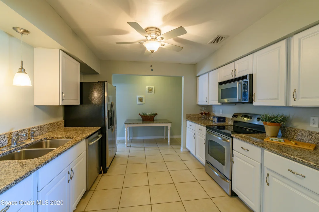 Photo of 321 Pine Tree Drive