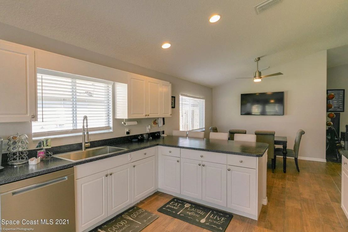 Photo of 2732 Bradfordt Drive