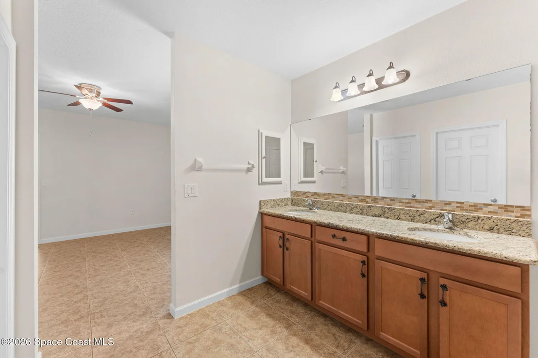 Photo of 1280 Dillard Drive SE