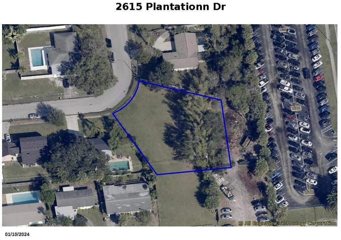 Photo of 2615 Plantation Drive
