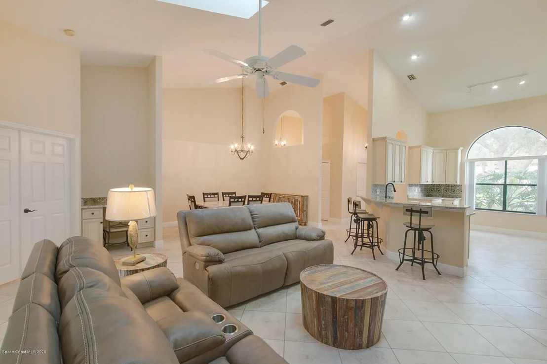 Photo of 1009 Osprey Drive