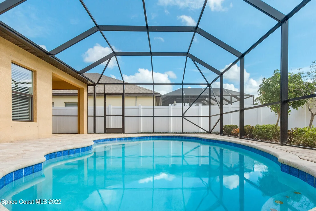 Photo of 1275 Fuji Drive