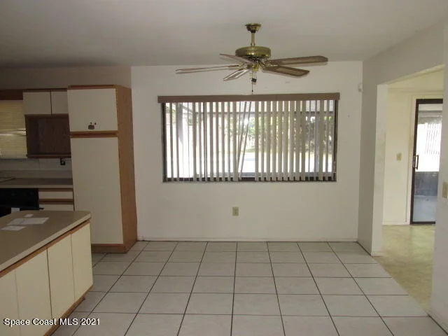 Photo of 1112 Hooper Avenue NE