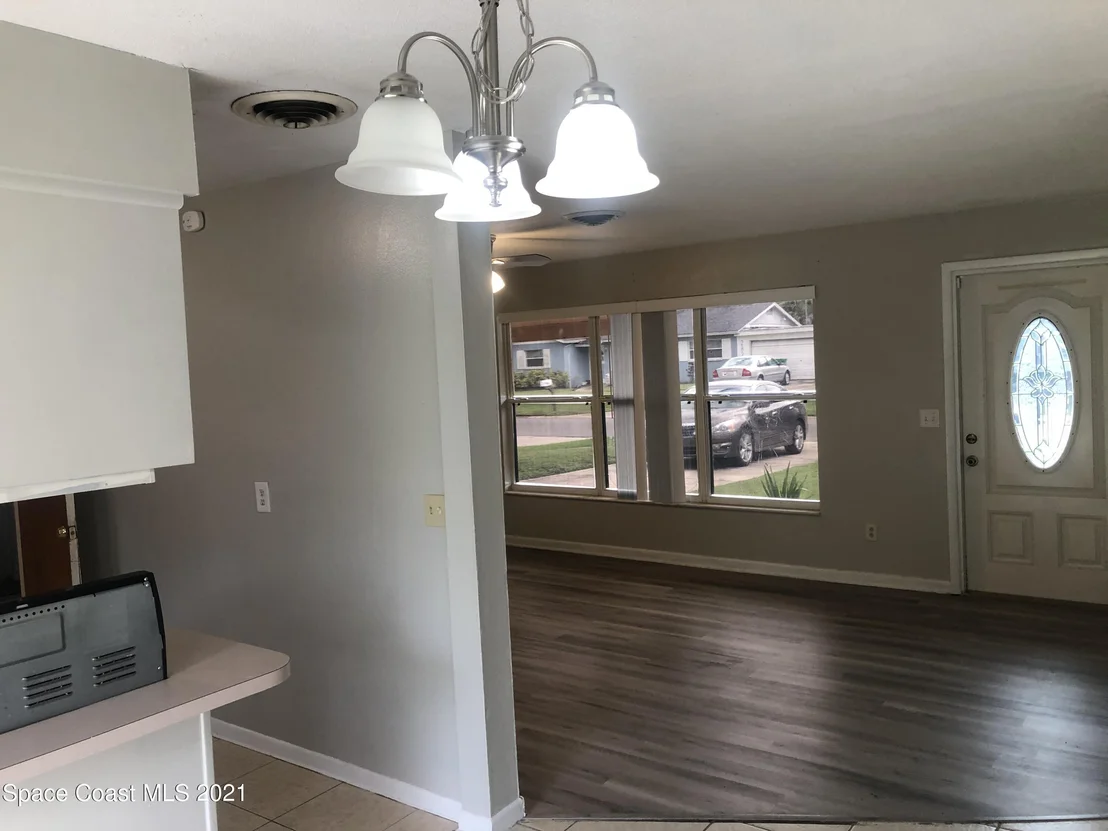 Photo of 2901 Shepard Drive