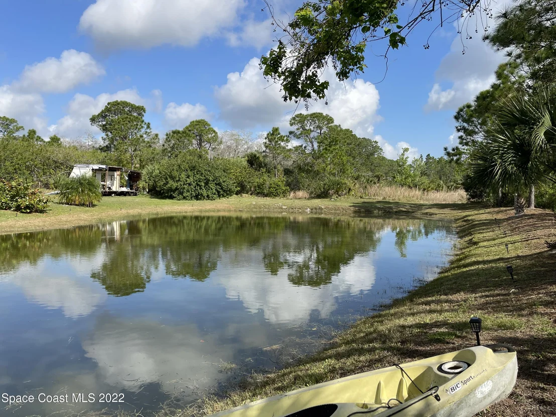 Photo of 2550 Grant Road