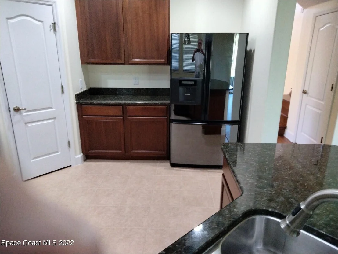 Photo of 1242 United Drive