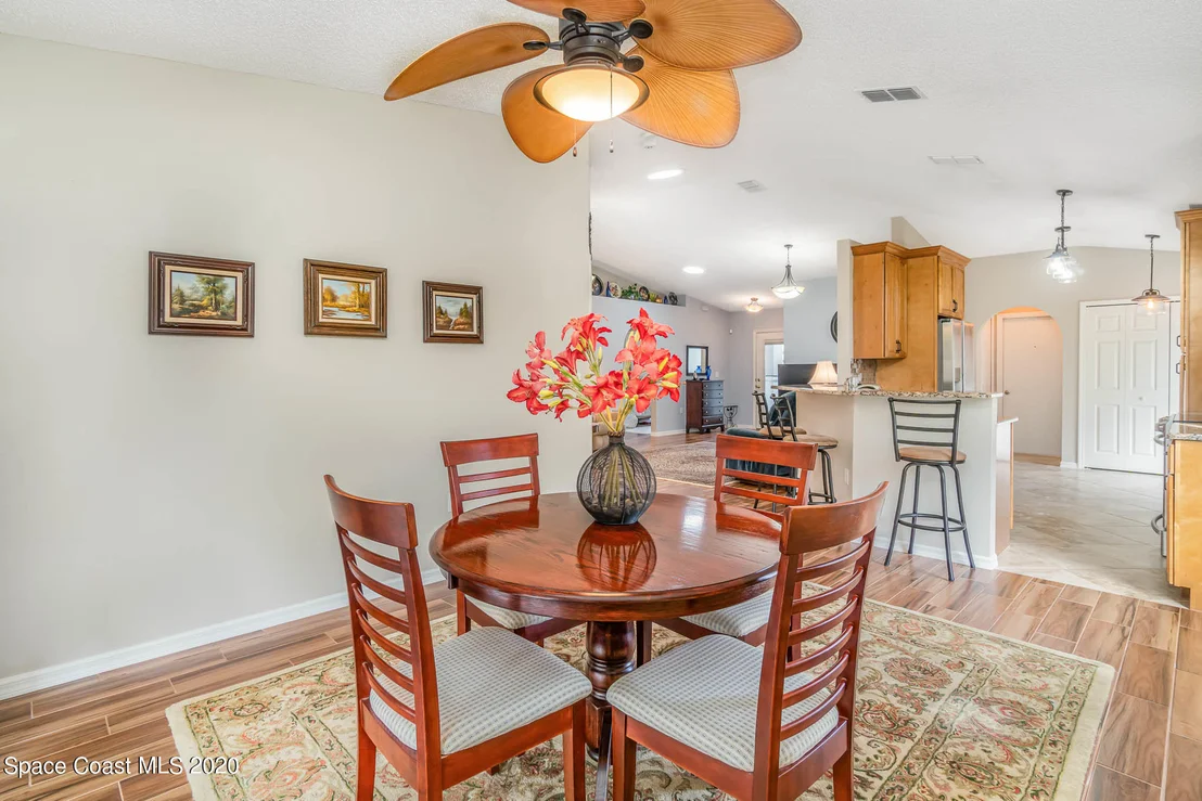Photo of 2227 Spring Creek Circle NE
