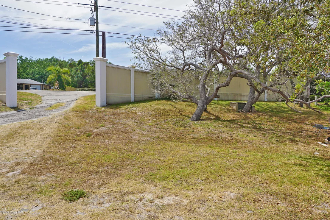 Photo of 6475 N Highway 1 N