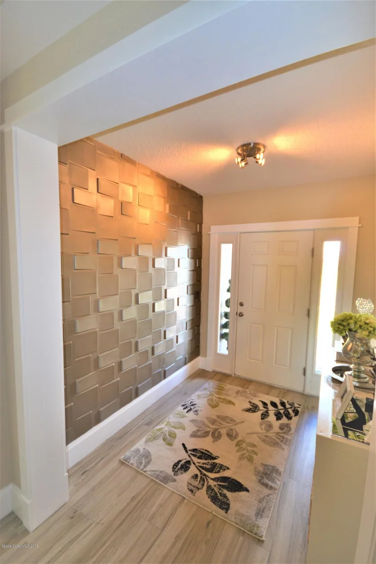 Photo of 960 Fiddleleaf Circle